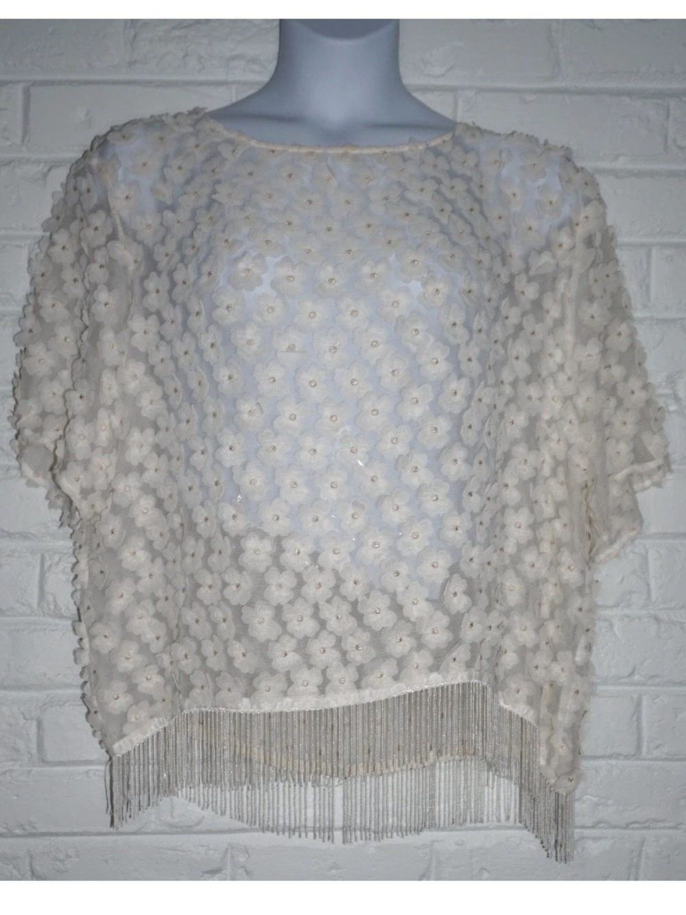 Elvi 3D Floral Cream Sheer Top Size: 18 Beaded Fringe Boho Festival